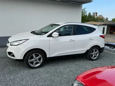 Gebraucht Hyundai ix35 Style 136 PS (100 kW) 2013 Weiß SUV