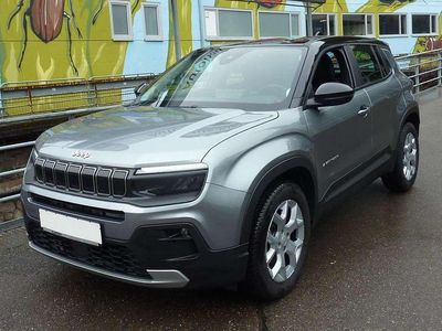 Silber metallic schwarzes dach Gebraucht 2025 Jeep Avenger Altitude SUV | 22.900 € (Etwas zu teuer)