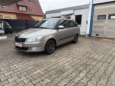 Gebraucht Skoda Fabia Style 86 PS (63 kW) 2012 Cappuccinobeige metallic Kombi