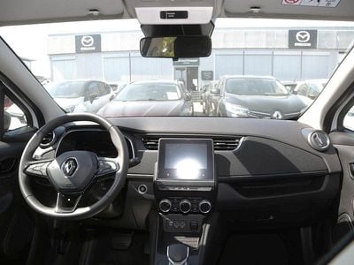 Weiß Gebraucht 2021 Renault Zoe Life Kleinwagen | 12.678 € (Guter Preis)