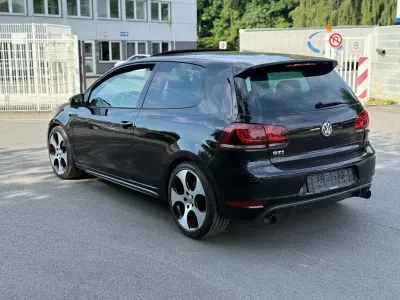 Gebraucht VW Golf VI GTI 211 PS (155 kW) 2009 Schwarz Kleinwagen