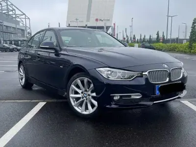 Usata BMW 316 136 CV (100 kW) 2014 Blu Berlina