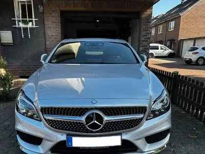 Second-hand Mercedes CLS400 AMG line 333 CP (244 kW) 2015 Argintiu Berlinǎ