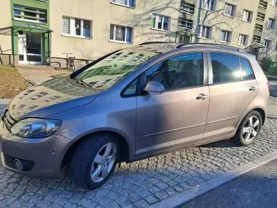 Używany VW Golf VI Team 122 KM (89 kW) 2010 Hatchback