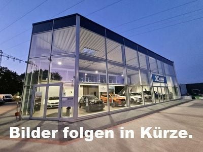 Gebraucht Peugeot 208 Active 92 PS (67 kW) 2015 Blau Kleinwagen