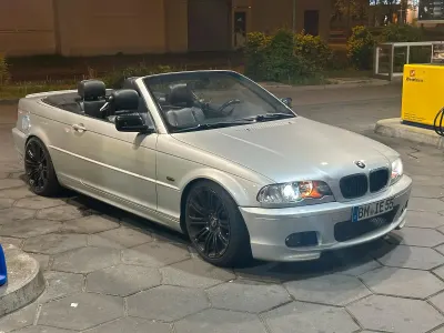 Gebraucht BMW 323 Cabriolet M Sport 170 PS (125 kW) 2000 Silber Cabrio