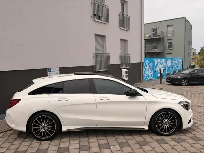 Gebraucht Mercedes CLA220 AMG line 184 PS (135 kW) 2018 Weiß Limousine