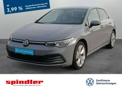 Second-hand VW Golf VIII Style 131 CP (96 kW) 2022 Gri Berlinǎ
