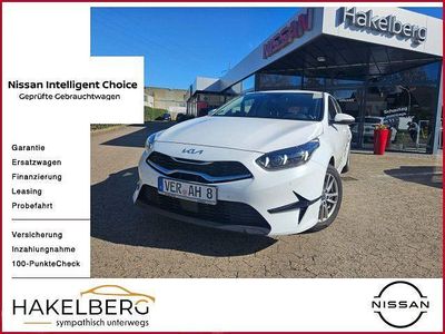 Neu Kia Ceed Spirit 140 PS (102 kW) 2025 Weiß Kleinwagen
