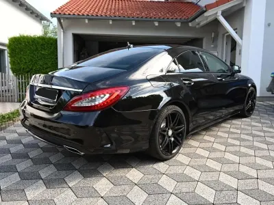 Gebraucht Mercedes CLS350 AMG line 258 PS (189 kW) 2016 Schwarz Coupé