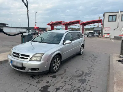 Gebraucht Opel Vectra 155 PS (114 kW) 2005 Silber Kombi