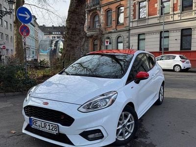 Gebraucht Ford Fiesta ST-Line 125 PS (91 kW) 2018 Weiß Kleinwagen