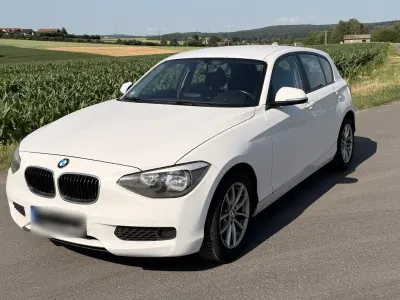 Gebraucht BMW 116 Advantage 136 PS (100 kW) 2014 Weiß Kleinwagen