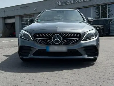 Gebraucht Mercedes C220 AMG 194 PS (142 kW) 2020 Grau Kombi