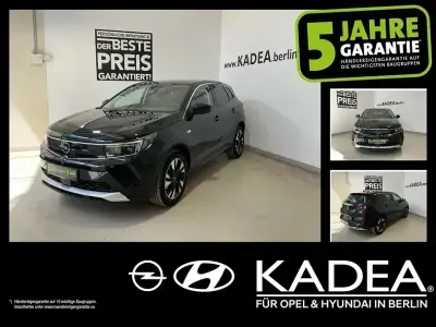Gebraucht Opel Grandland X 131 PS (96 kW) 2022 Diamant schwarz/karbon schwarz (metallic) SUV
