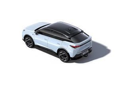 Gebraucht Peugeot e-3008 Long Range 169 kW (231 PS) 2025 Weiß (met. okenit weiß) SUV