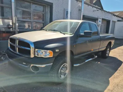 Usata Dodge Ram 350 CV (257 kW) 2004 Nero Pick-up