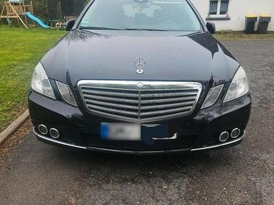 Usata Mercedes E220 170 CV (125 kW) 2010 Nero Station wagon