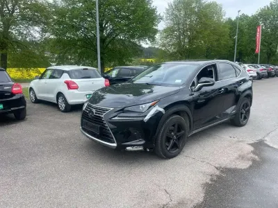 Second-hand Lexus NX300h Executive Line 197 CP (144 kW) 2020 Negru SUV