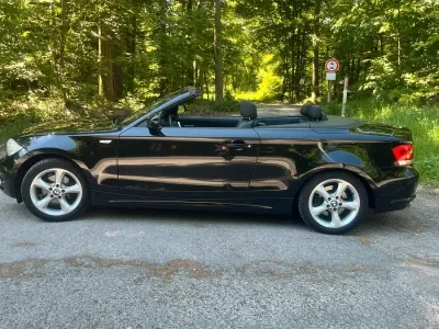 Gebraucht BMW 120 Cabriolet 177 PS (130 kW) 2012 Schwarz Cabrio