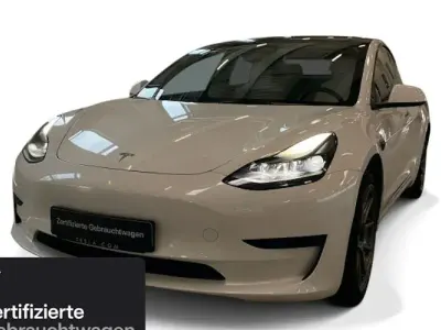 Gebraucht Tesla Model 3 RWD 205 kW (279 PS) 2022 Weiß Limousine