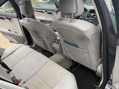 Gebraucht Mercedes C180 Classic 156 PS (114 kW) 2007 Grau Limousine