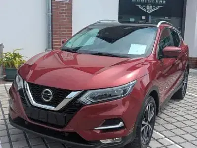 Gebraucht Nissan Qashqai Tekna 116 PS (85 kW) 2018 Rot SUV