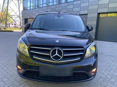 Gebraucht Mercedes Citan 112 114 PS (83 kW) 2017 Schwarz Kombi