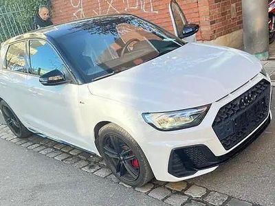 Gebraucht Audi A1 Sportback Ambiente 200 PS (147 kW) 2019 Weiß Kleinwagen
