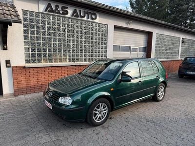 Grün Gebraucht 1998 VW Golf IV Kleinwagen | 1.400 € (Guter Preis)