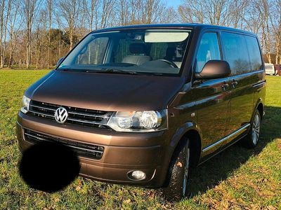 Usata VW T5 Highline 180 CV (132 kW) 2010 Marrone Furgone