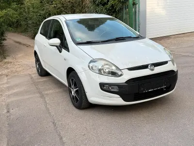Gebraucht Fiat Punto Evo 70 PS (51 kW) 2011 Weiß Kleinwagen