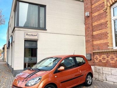 Usado Renault Twingo Dynamique 76 HP (55 kW) 2008 Laranja Citadino