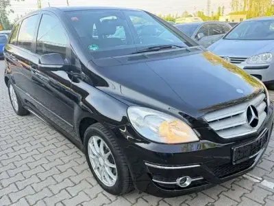 Gebraucht Mercedes B170 Sport 116 PS (85 kW) 2008 Schwarz Van / Kleinbus