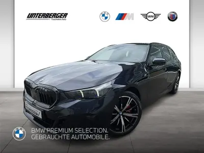 Gebraucht BMW 540 M Sport 303 PS (222 kW) 2025 Schwarz Kombi