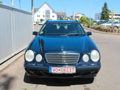 Gebraucht Mercedes E220