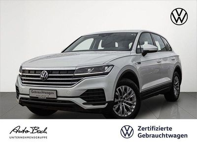 Gebraucht VW Touareg Basis 286 PS (210 kW) 2022 Oryxwhite perlmutteffekt SUV