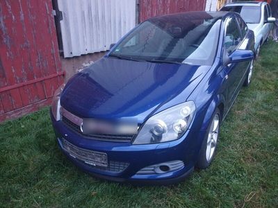 gebraucht Opel Astra GTC Astra H1,6 Turbo Panorama Navi Xenon Z16LET Motor