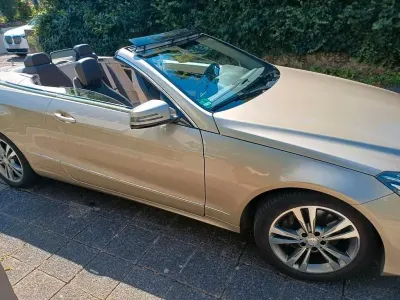 Gebraucht Mercedes E250 205 PS (150 kW) 2016 Gold Cabrio