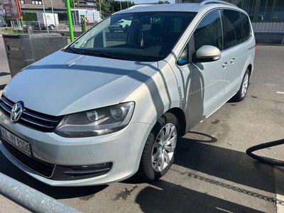 VW Sharan