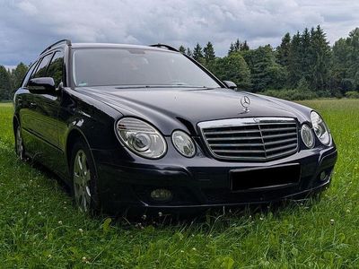 Mercedes E220