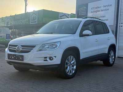 Gebraucht VW Tiguan Track & Field 140 PS (102 kW) 2009 Weiß SUV