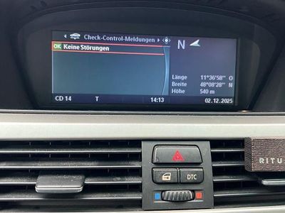 Blau Gebraucht 2005 BMW 325 Sport Line Limousine | 5.800 € (Etwas zu teuer)