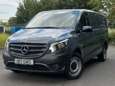 Gebraucht Mercedes e-Vito 85 kW (116 PS) 2020 Grau Van