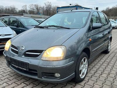Gebraucht Nissan Almera Tino Acenta 116 PS (85 kW) 2004 Grau Van / Kleinbus