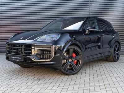 Nuova Porsche Cayenne Turbo 475 CV (349 kW) 2026 Nero SUV