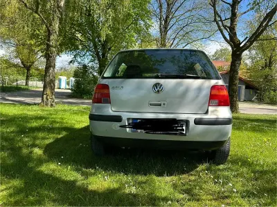 Occasion VW Golf IV 94 ch (69 kW) 1999 Argent Citadine