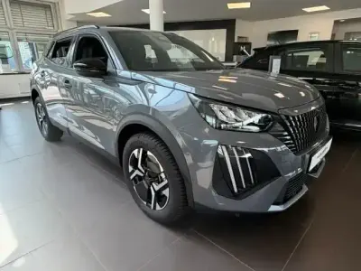 Neu Peugeot 2008 Allure 145 PS (106 kW) 2026 Grau SUV