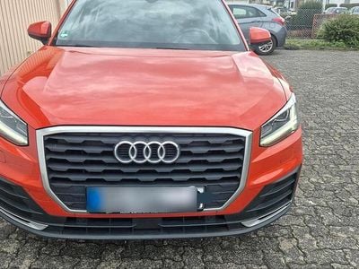 Używany Audi Q2 150 KM (110 kW) 2017 Pomarańczowy SUV
