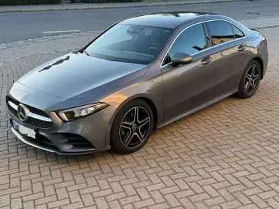Gebraucht Mercedes A200 AMG 150 PS (110 kW) 2020 Grau Limousine